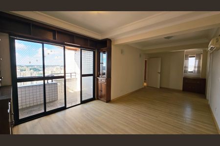 Apartamento à venda com 226m², 3 quartos e 2 vagas