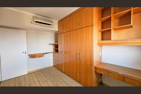 Apartamento à venda com 226m², 3 quartos e 2 vagas