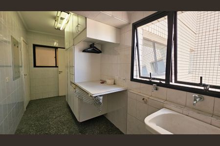 Apartamento à venda com 226m², 3 quartos e 2 vagas