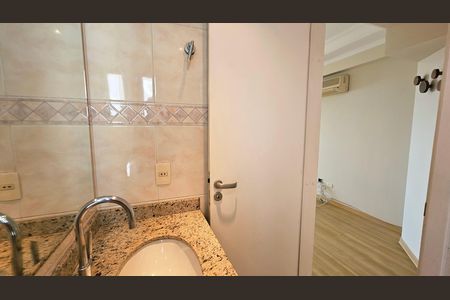 Apartamento à venda com 226m², 3 quartos e 2 vagas