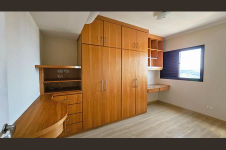 Apartamento à venda com 226m², 3 quartos e 2 vagas