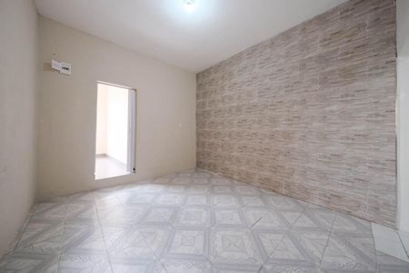 Quarto 1 de casa para alugar com 2 quartos, 40m² em Jardim de Lorenzo, São Paulo