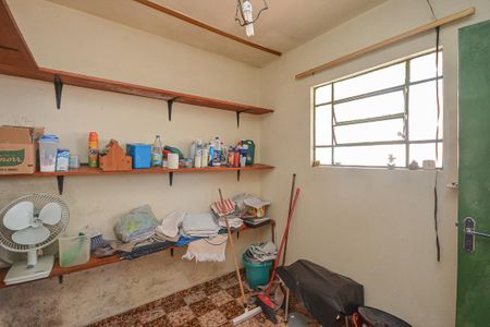 Casa à venda com 300m², 3 quartos e 4 vagas Casa à venda com 300m², 3 quartos e 4 vagasQuarto de Serviço