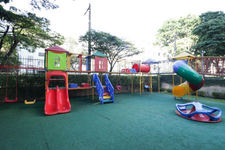 Apartamento à venda com 73m², 2 quartos e 1 vagaPlayground
