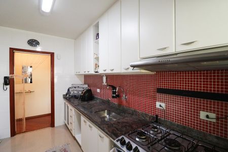 Apartamento à venda com 73m², 2 quartos e 1 vagaCozinha e Área de Serviço