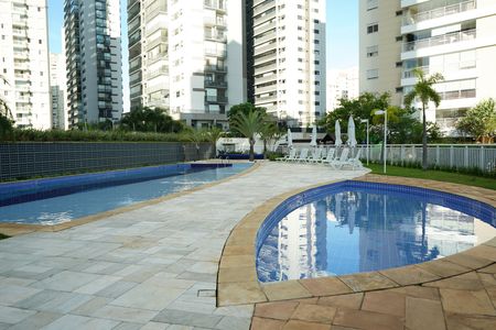 Apartamento à venda com 152m², 3 quartos e 2 vagasÁrea comum - Piscina