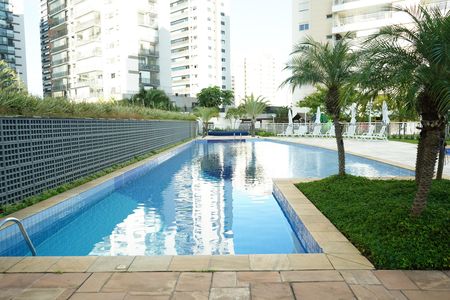 Apartamento à venda com 152m², 3 quartos e 2 vagasÁrea comum - Piscina