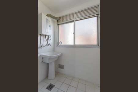 Apartamento para alugar com 59m², 2 quartos e 1 vaga Apartamento para alugar com 59m², 2 quartos e 1 vagaCozinha e Área de Serviço