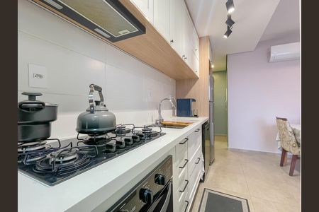 Apartamento à venda com 84m², 3 quartos e 2 vagas Apartamento à venda com 84m², 3 quartos e 2 vagasCozinha