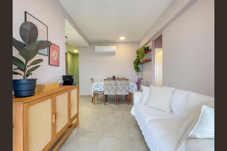 Apartamento à venda com 84m², 3 quartos e 2 vagas Apartamento à venda com 84m², 3 quartos e 2 vagasSala