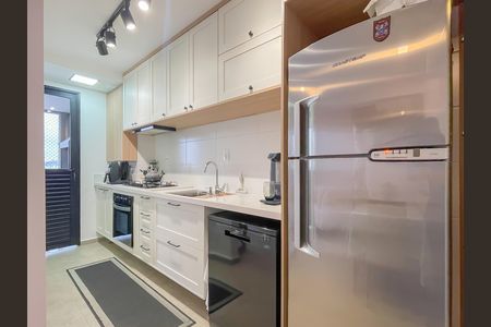Apartamento à venda com 84m², 3 quartos e 2 vagas Apartamento à venda com 84m², 3 quartos e 2 vagasCozinha