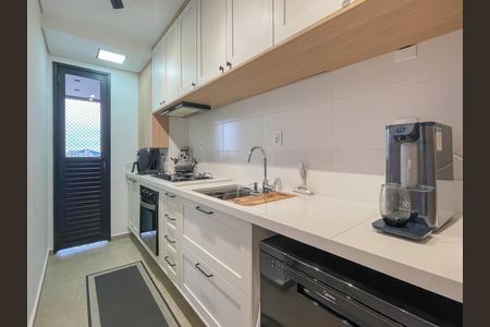 Apartamento à venda com 84m², 3 quartos e 2 vagas Apartamento à venda com 84m², 3 quartos e 2 vagasCozinha