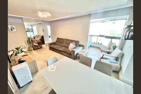 Apartamento à venda com 93m², 3 quartos e 3 vagasSala
