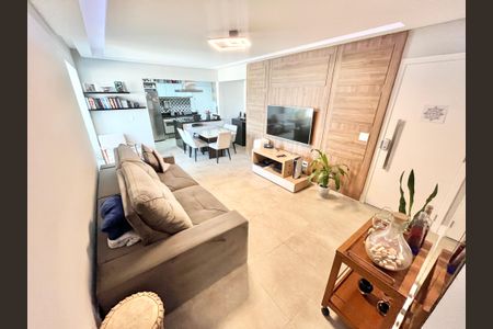 Sala de apartamento à venda com 3 quartos, 93m² em Vila Pauliceia, São Paulo