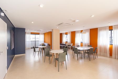 Apartamento à venda com 55m², 2 quartos e 1 vagaÁrea comum