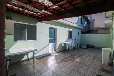Casa para alugar com 200m², 3 quartos e 2 vagasQuintal / Área Gourmet / Área de Serviço