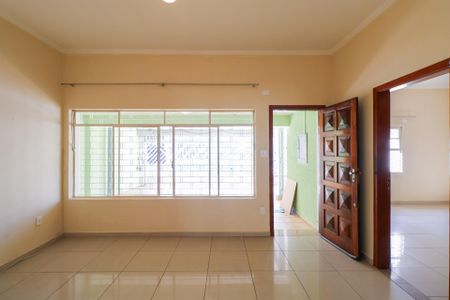 Sala de casa para alugar com 3 quartos, 200m² em Cerâmica, São Caetano do Sul
