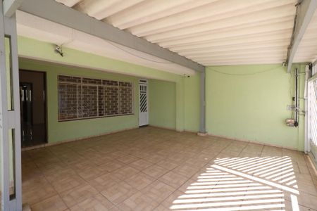 Casa para alugar com 200m², 3 quartos e 2 vagasGaragem