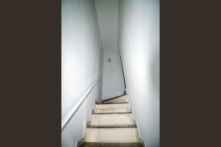 Escada 2º piso de apartamento à venda com 2 quartos, 72m² em Irajá, Rio de Janeiro