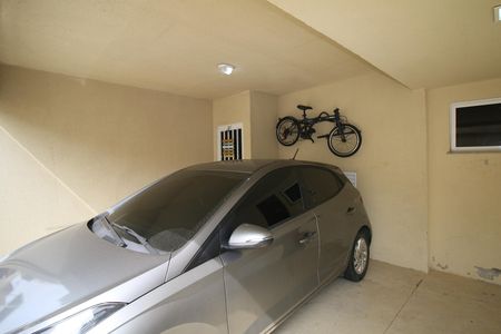 Garagem de apartamento à venda com 2 quartos, 72m² em Irajá, Rio de Janeiro