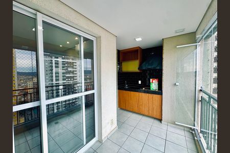 Apartamento para alugar com 66m², 2 quartos e 1 vaga Apartamento para alugar com 66m², 2 quartos e 1 vagaVaranda