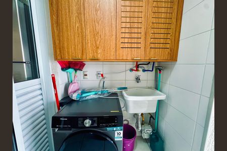 Área de Serviço de apartamento para alugar com 2 quartos, 66m² em Picanço, Guarulhos