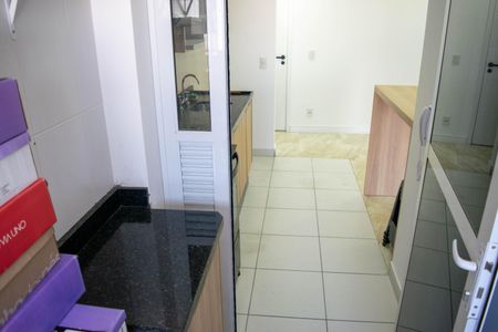 Apartamento para alugar com 74m², 2 quartos e 1 vagaCozinha e Área de Serviço