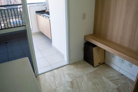 Apartamento para alugar com 74m², 2 quartos e 1 vagaSala