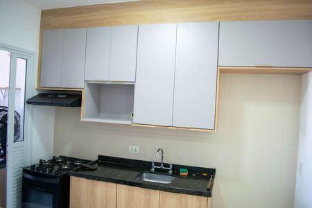 Apartamento para alugar com 74m², 2 quartos e 1 vagaCozinha e Área de Serviço