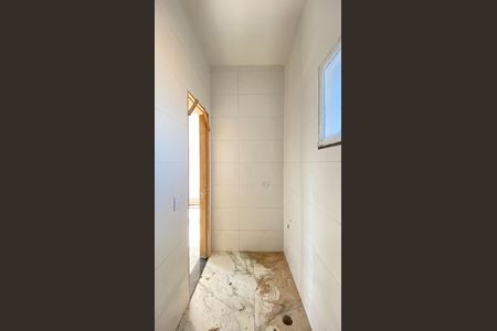 Apartamento à venda com 77m², 2 quartos e 1 vaga Apartamento à venda com 77m², 2 quartos e 1 vagaBanheiro 2