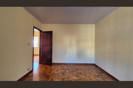 Casa para alugar com 100m², 2 quartos e 6 vagasQuarto 2