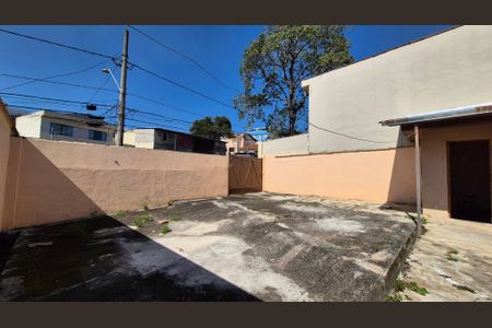 Casa para alugar com 100m², 2 quartos e 6 vagasÁrea externa 