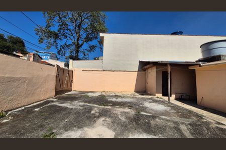Casa para alugar com 100m², 2 quartos e 6 vagasÁrea externa 