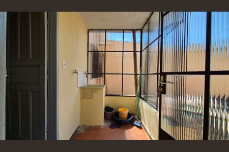 Casa para alugar com 100m², 2 quartos e 6 vagasLavanderia 