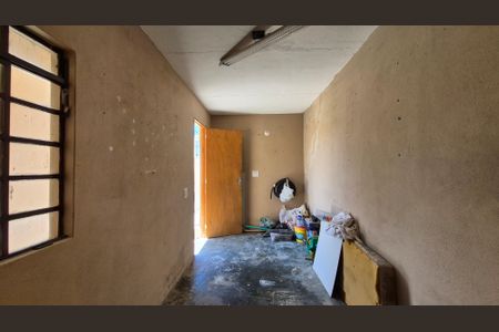 Casa para alugar com 100m², 2 quartos e 6 vagasQuarto de serviço 