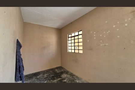 Casa para alugar com 100m², 2 quartos e 6 vagasQuarto de serviço 