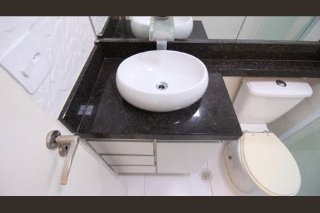 Apartamento para alugar com 53m², 2 quartos e 1 vagaBanheiro 