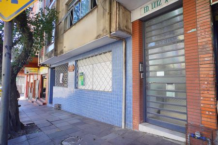 Apartamento à venda com 83m², 2 quartos e sem vagaFachada 
