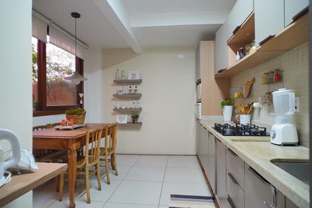 Apartamento à venda com 83m², 2 quartos e sem vagaCozinha 