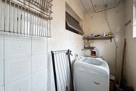 Apartamento à venda com 65m², 2 quartos e 1 vagaÁrea de Serviço