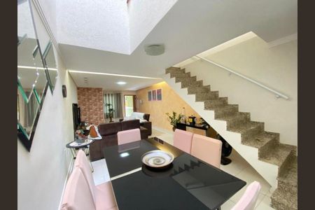 Casa à venda com 3 quartos, 134m² em Vila Santa Isabel, São Paulo