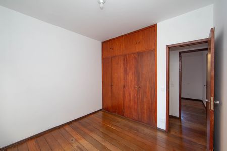 Apartamento à venda com 180m², 3 quartos e 2 vagasQUARTO2