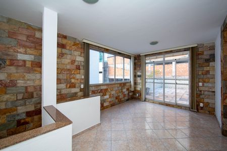 Apartamento à venda com 180m², 3 quartos e 2 vagasSALA