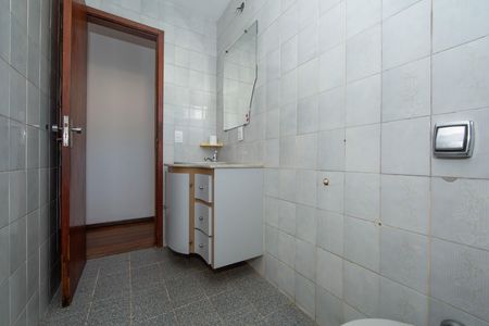 Apartamento à venda com 180m², 3 quartos e 2 vagasBANHEIRO1