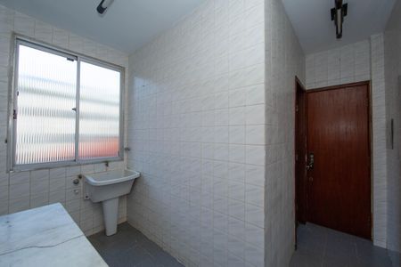 Apartamento à venda com 180m², 3 quartos e 2 vagasAREA DE SERVICO