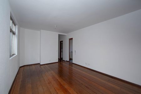 Apartamento à venda com 180m², 3 quartos e 2 vagasSALA