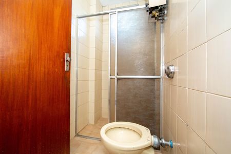Apartamento à venda com 180m², 3 quartos e 2 vagasBANHEIRO2