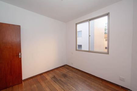 Apartamento à venda com 180m², 3 quartos e 2 vagasQUARTO2