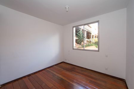 Apartamento à venda com 180m², 3 quartos e 2 vagasQUARTO3