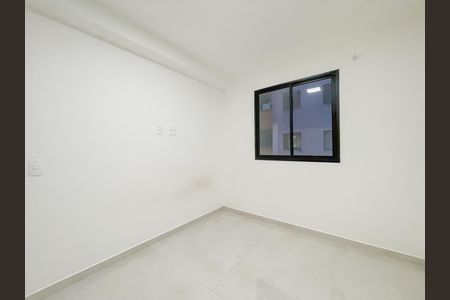 Quarto 1 de apartamento para alugar com 2 quartos, 37m² em Metalúrgicos, Osasco